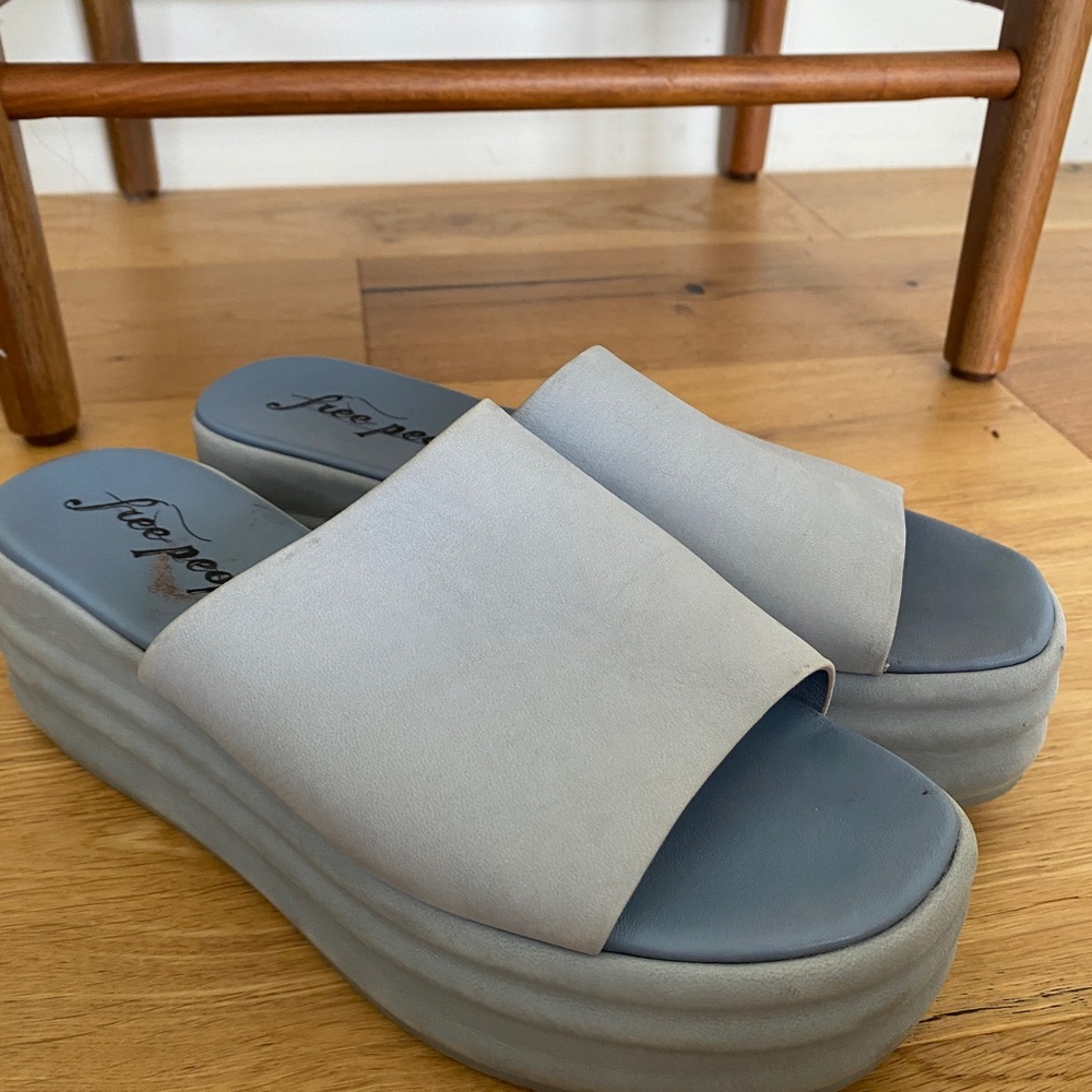 Free people Harbor blue platform sandal